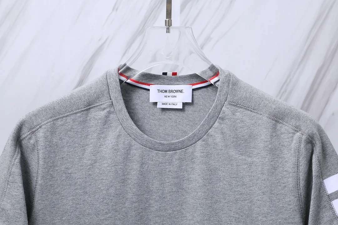 ：T 11（TB T ） THOM BROWNE TB 230 T 230 Authentic Factory Quality Same Style + Authentic Size：0/1/2/3/4 ：White/Black/Navy Blue/Gray